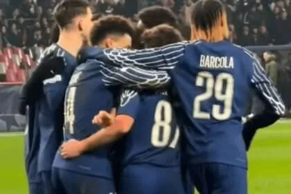 PSG Team Celebrating a goal